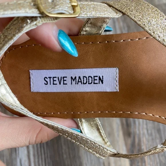 Steve Madden Sandals - Picture 2 of 5